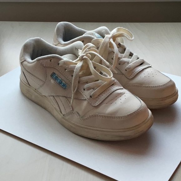 Reebok Classic White Sneakers - Picture 1 of 3